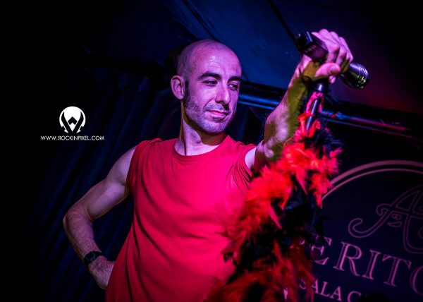 Los Autenticos Farsantes