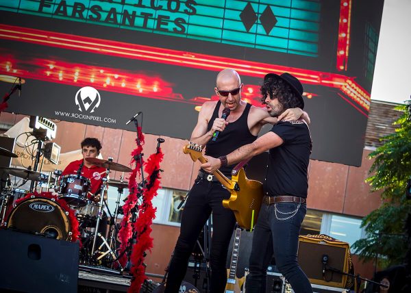 Los Autenticos Farsantes